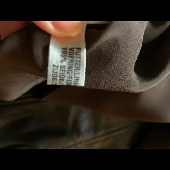 Escada 100% silk dress made in Germany - Picture 6 of 15